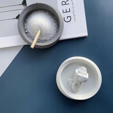 Popielniczka ceramiczna okrągła 9 x 9 cm Kolor Biały