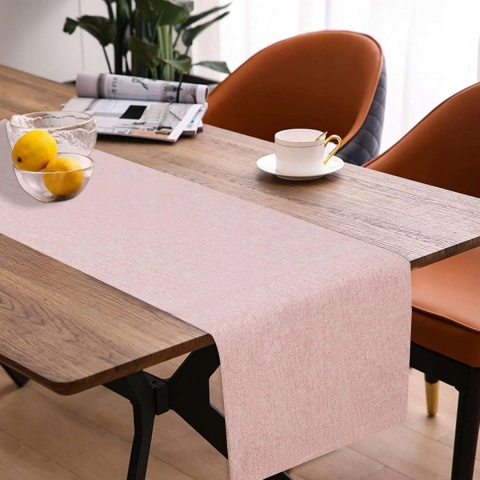 Obrus na stół materiałowy różowy zmywalny prostokątny 110x140 cm