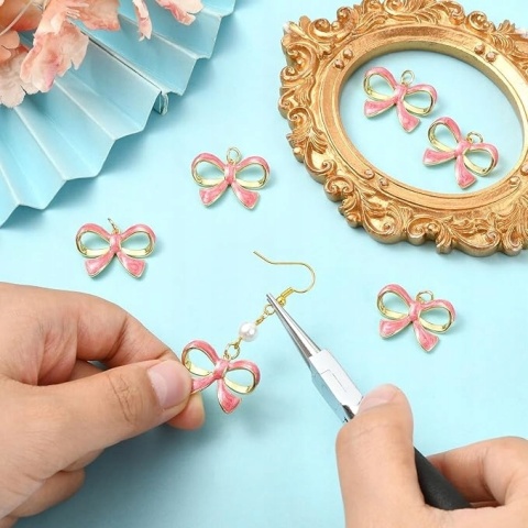 Zawieszki kokardki złote emaliowane 6 szt do biżuterii DIY