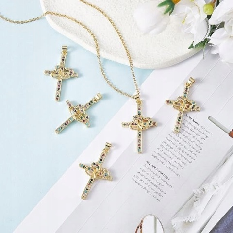 Zawieszki Krzyż z Sercem Cyrkonie 5 szt. Charms do Biżuterii DIY