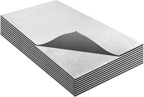 Mata wygłuszająca z włókna szklanego termoizolacyjna dźwiękochłonna 50x30cm
