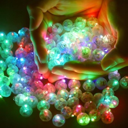 Kulki LED mini 1.6cm dekoracyjne świecące w różnych kolorach zestaw 100szt