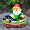 Krasnal ogrodowy figurka gnoma z żywicy pijany krasnal dekoracja 11,5 cm