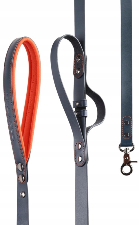 Smycz do psa regulowana z karabinkiem treningowa 1,3 m
