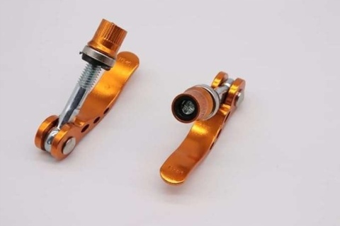 Zacisk Siodełka Rowerowego szybkomocująca M6 x 55 mm Kolor Pomarańczowy