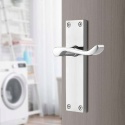 Klamka do drzwi przejściowych wewnętrznych z zamkiem Chromowana 65mm 2szt