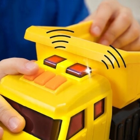 Tonka Mega Machines samochód z dźwiękiem i światłem zabawka dla dzieci 3+